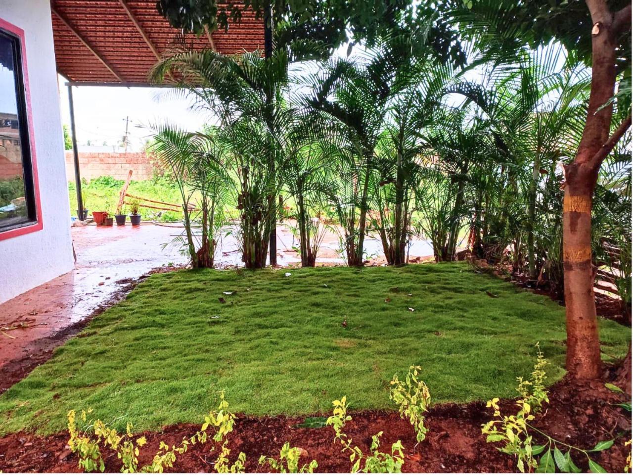 Golden Magnolia Homestay Bangalore Buitenkant foto